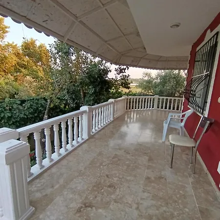 Muestakil Villa *